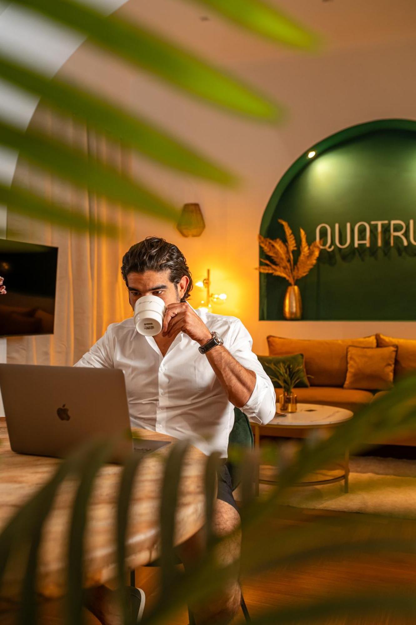 Quatrum Apartment เนเปิลส์ ภายนอก รูปภาพ