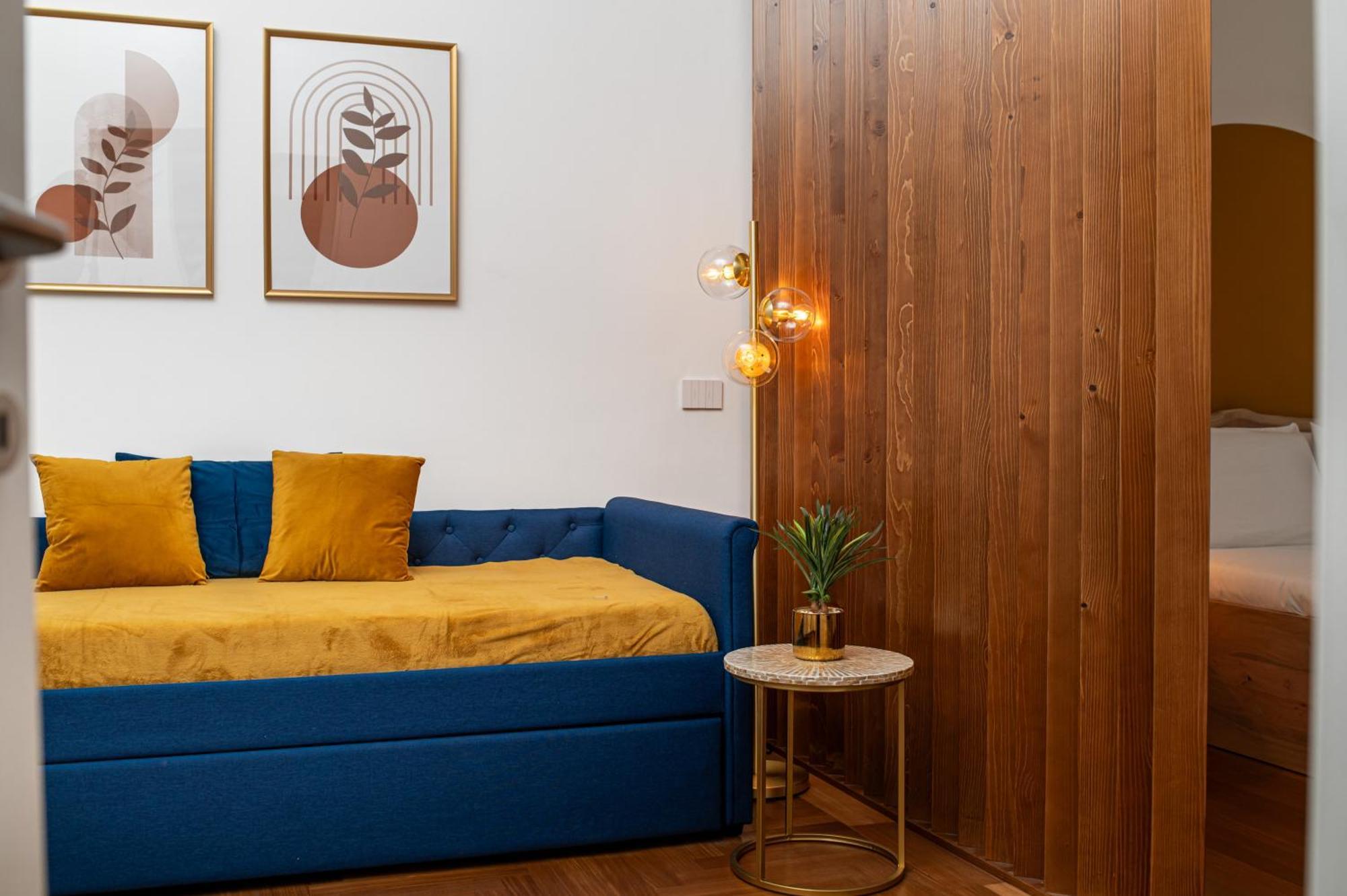 Quatrum Apartment เนเปิลส์ ภายนอก รูปภาพ